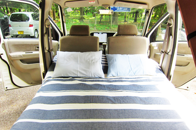 Daihatsu Atrai Miniature Camper Bed and pillows
