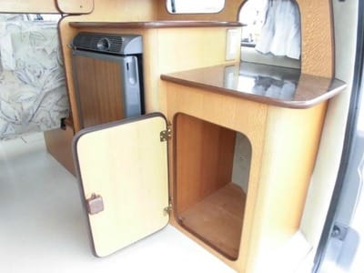 Nissan Caravan Bross campervan storage