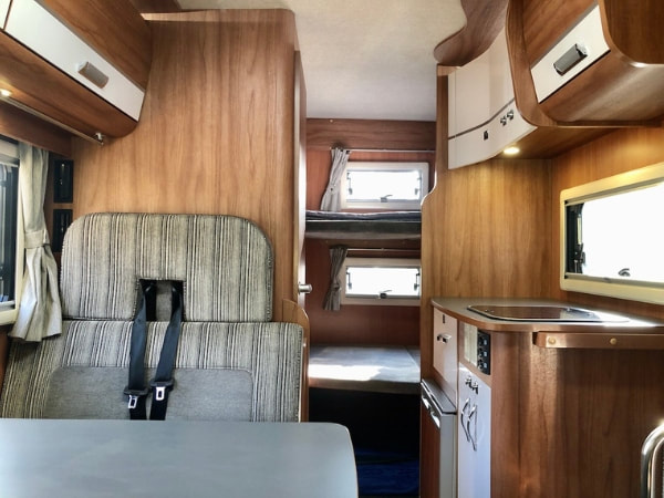 Toyota Camroad Crea motorhome living room and kitchen
