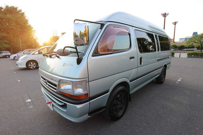 toyota hiace duo campervan outside 3