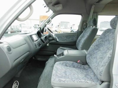 Nissan Caravan Bross campervan front seats