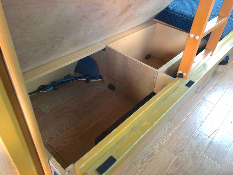 Nissan Craft Camper - storage 1