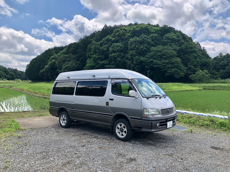 Toyota Hiace Campervan right side