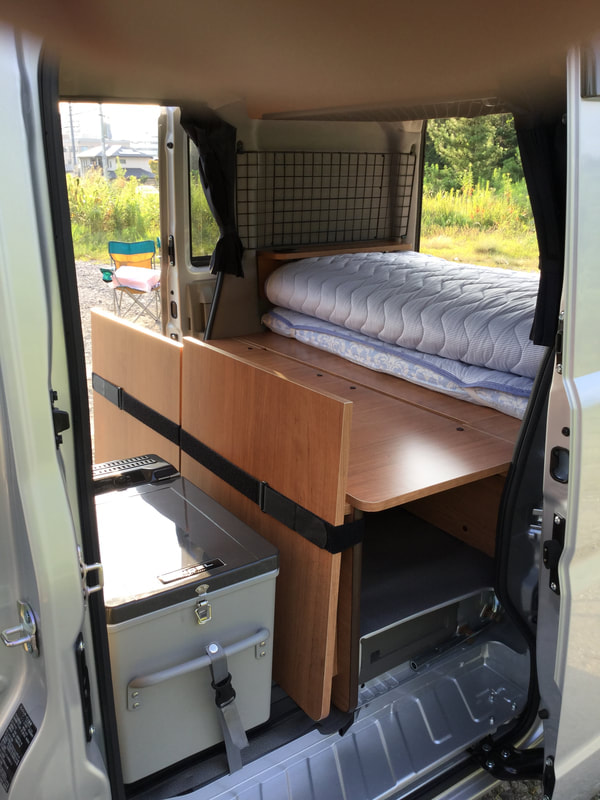 Wink Campervan - foldable futon